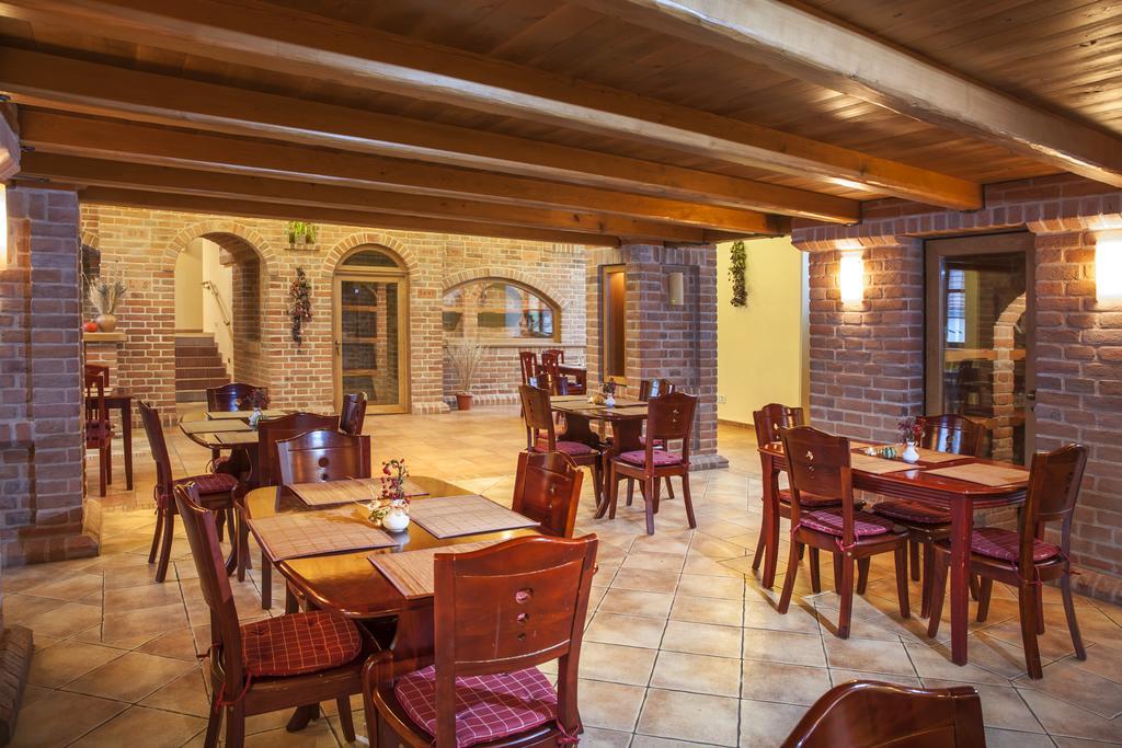 Hotel Aurelius Mikulov Eksteriør billede